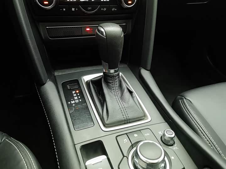 Фото 13 - Mazda CX-4