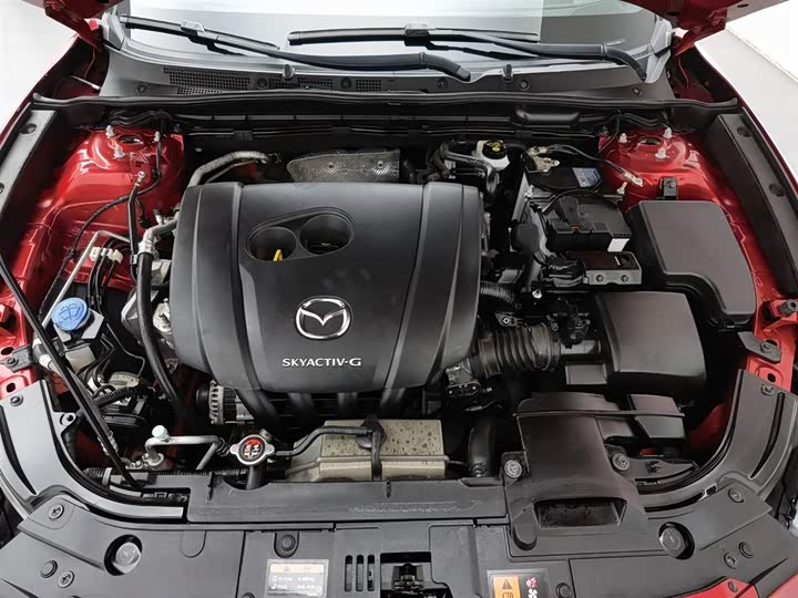 Фото 6 - Mazda CX-4