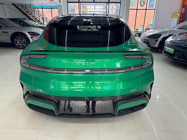 Фото 8 - Xiaomi YU7