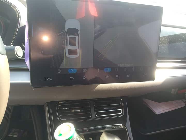 Фото 13 - BYD Han