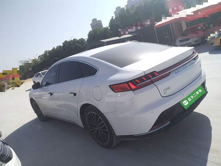 Фото 5 - BYD Han