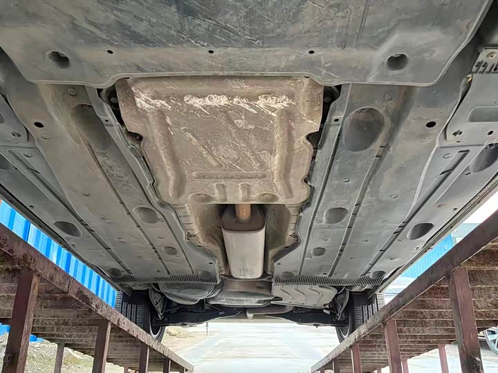 Фото 17 - Volkswagen Tharu