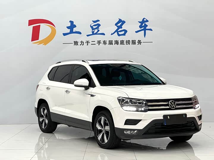 Фото 3 - Volkswagen Tharu