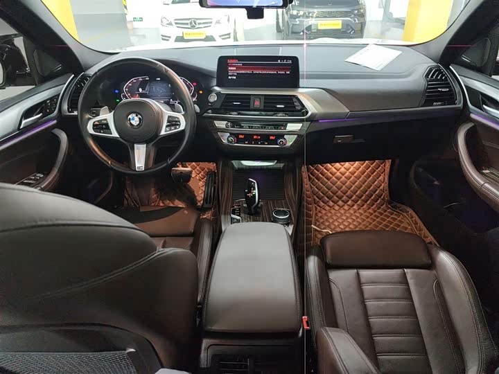 Фото 10 - BMW X4