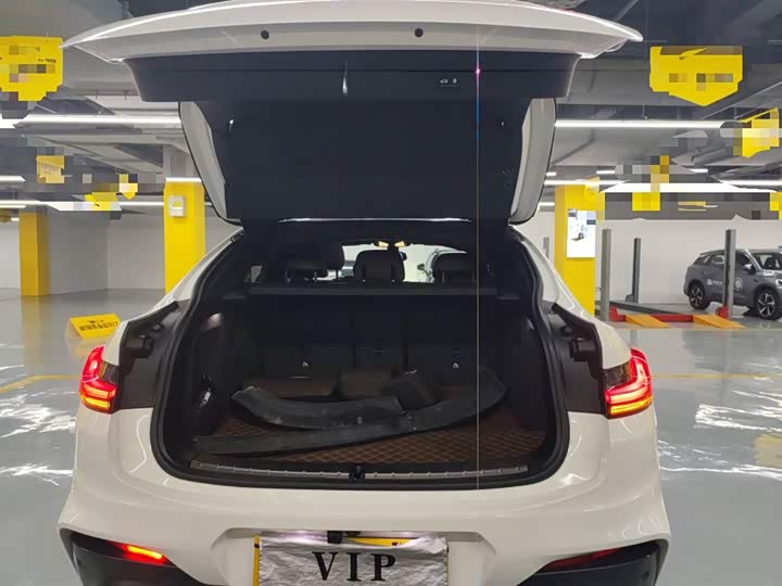 Фото 19 - BMW X4