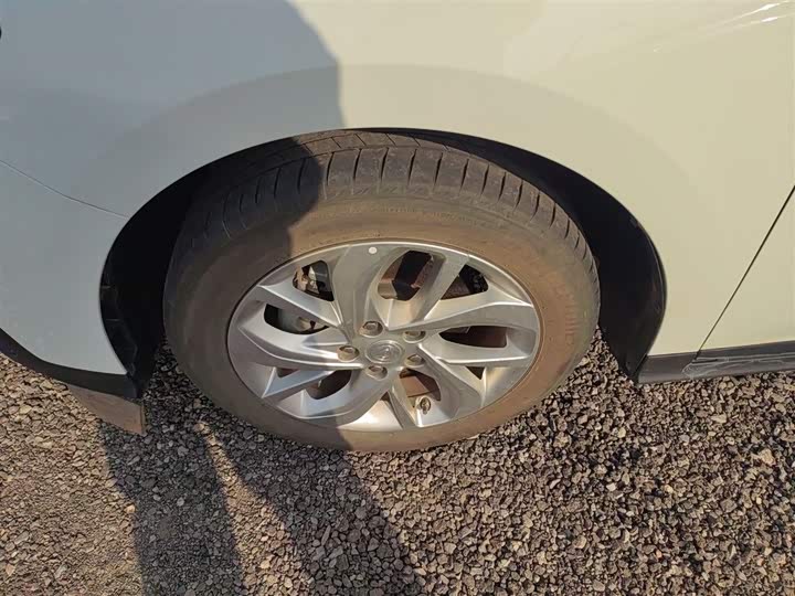 Фото 23 - Buick Velite 6