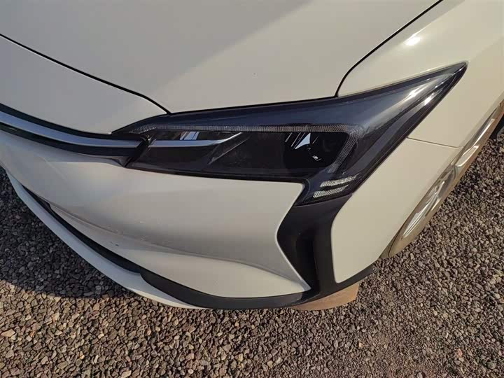 Фото 24 - Buick Velite 6