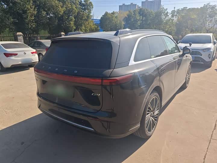 Фото 5 - XPeng G9