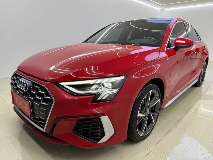 Фото 1 - Audi A3