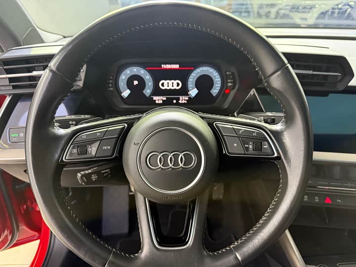 Фото 14 - Audi A3