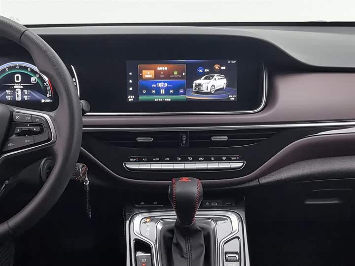 Фото 12 - GAC Trumpchi M6