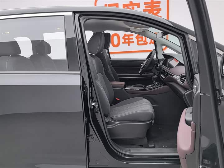 Фото 23 - GAC Trumpchi M6