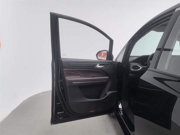 Фото 8 - GAC Trumpchi M6