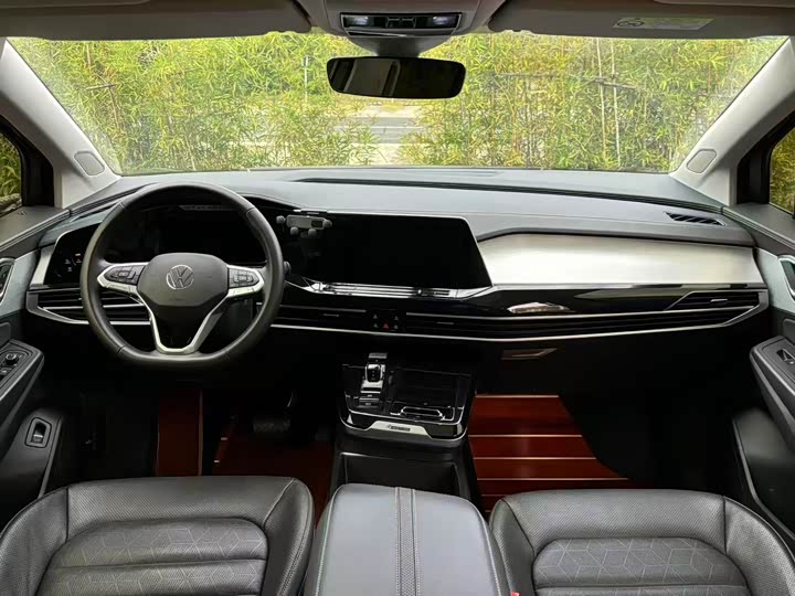 Фото 14 - Volkswagen Talagon