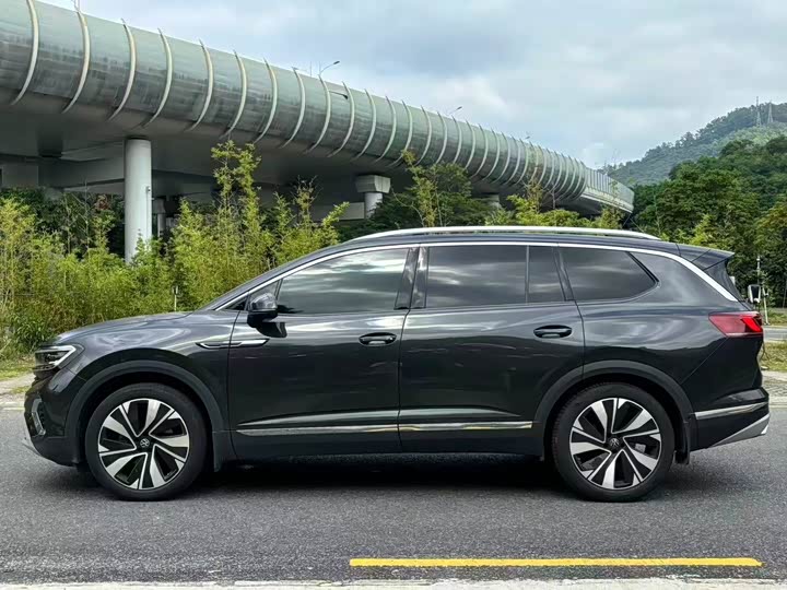 Фото 4 - Volkswagen Talagon