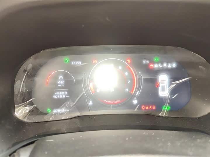 Фото 14 - Wey VV5