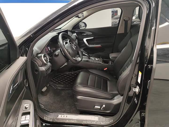 Фото 9 - Wey VV5