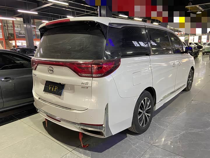 Фото 6 - GAC Trumpchi M8