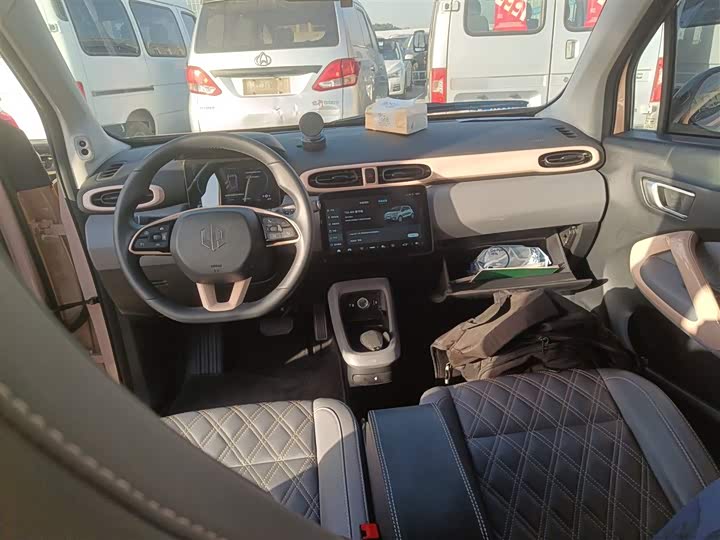 Фото 10 - Leapmotor T03