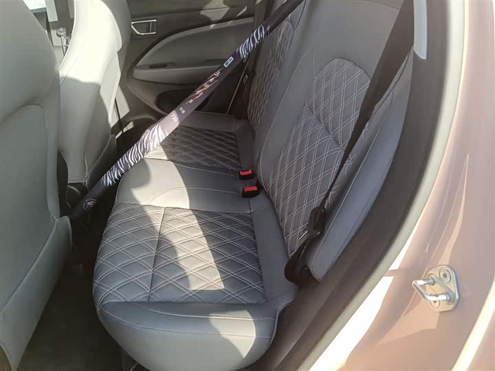 Фото 17 - Leapmotor T03