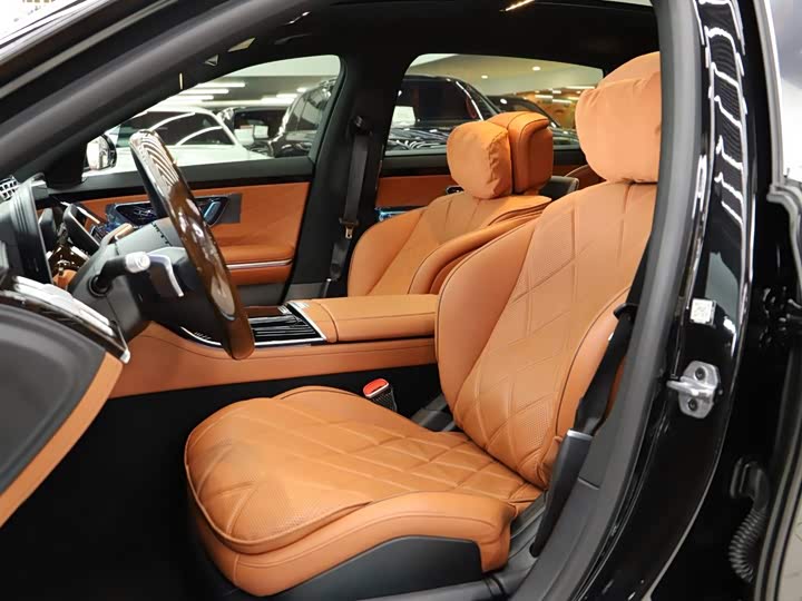 Фото 6 - Mercedes-Benz Maybach S-Class