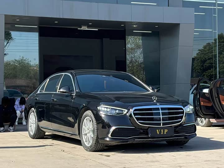 Фото 3 - Mercedes-Benz S-Class