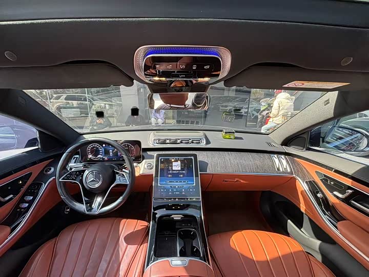 Фото 9 - Mercedes-Benz S-Class