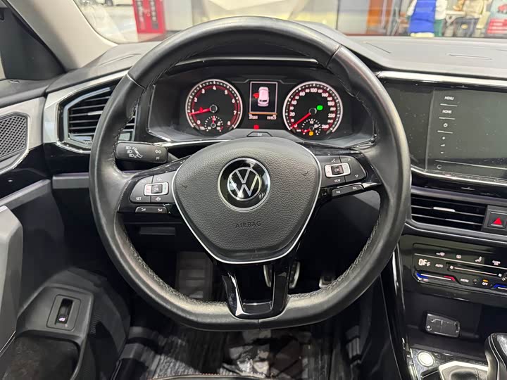 Фото 11 - Volkswagen Tayron