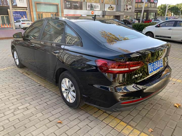 Фото 4 - Volkswagen Lavida