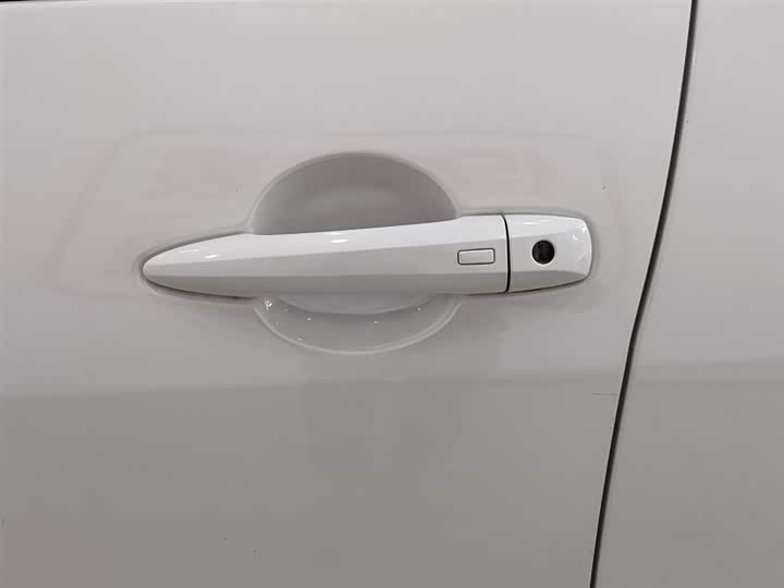 Фото 18 - Nissan Sylphy