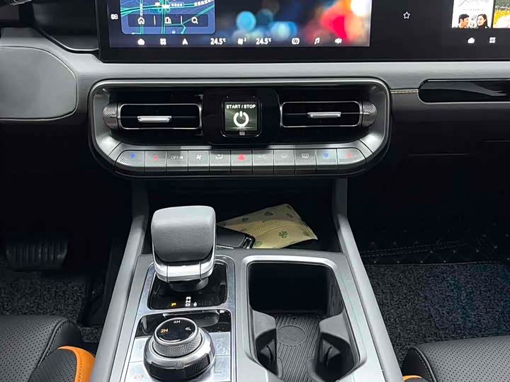 Фото 6 - BAIC Beijing BJ40