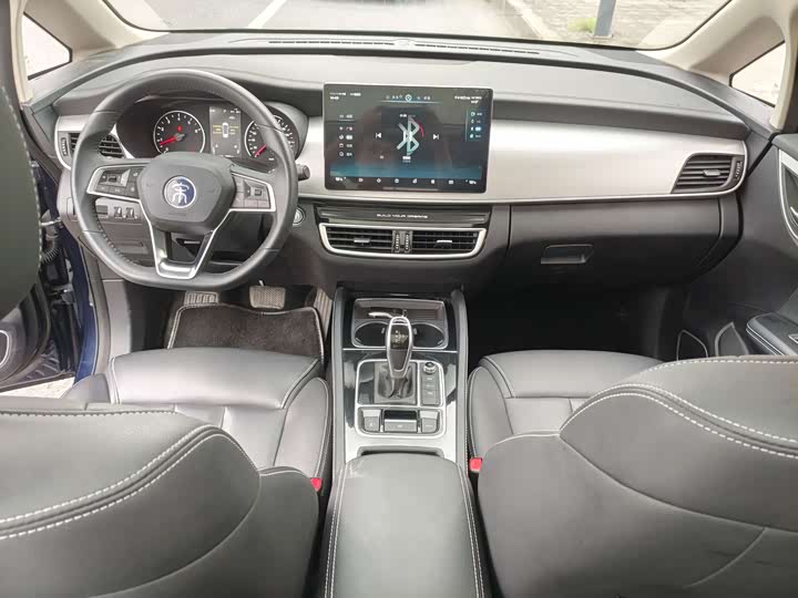 Фото 10 - BYD Song Max