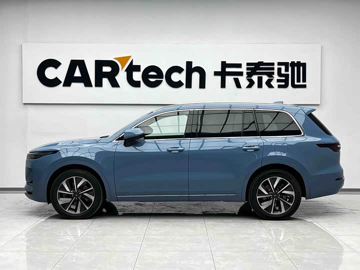 Фото 3 - LiXiang One