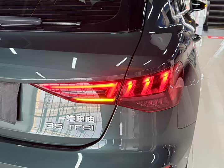 Фото 10 - Audi A3