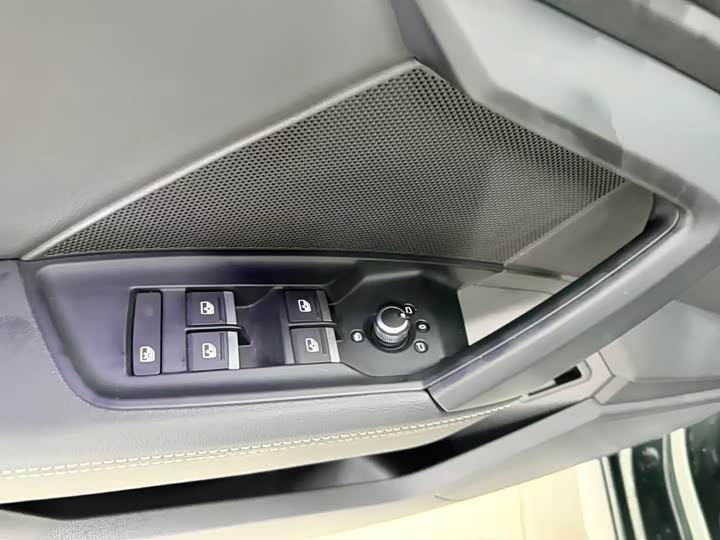 Фото 15 - Audi A3