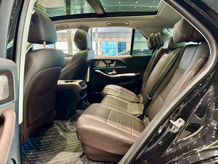 Фото 6 - Mercedes-Benz GLE-Class