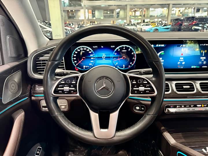 Фото 9 - Mercedes-Benz GLE-Class