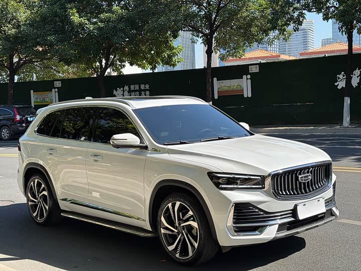 Фото 28 - Geely Monjaro