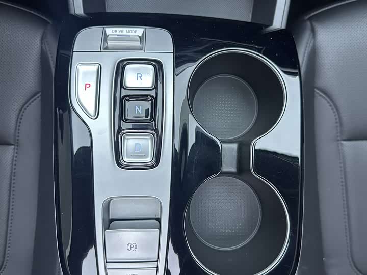 Фото 21 - Hyundai Tucson L