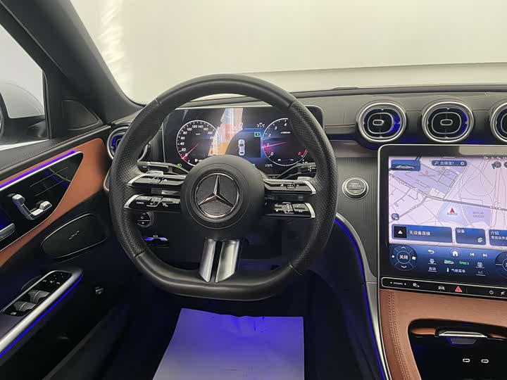 Фото 10 - Mercedes-Benz C-Class