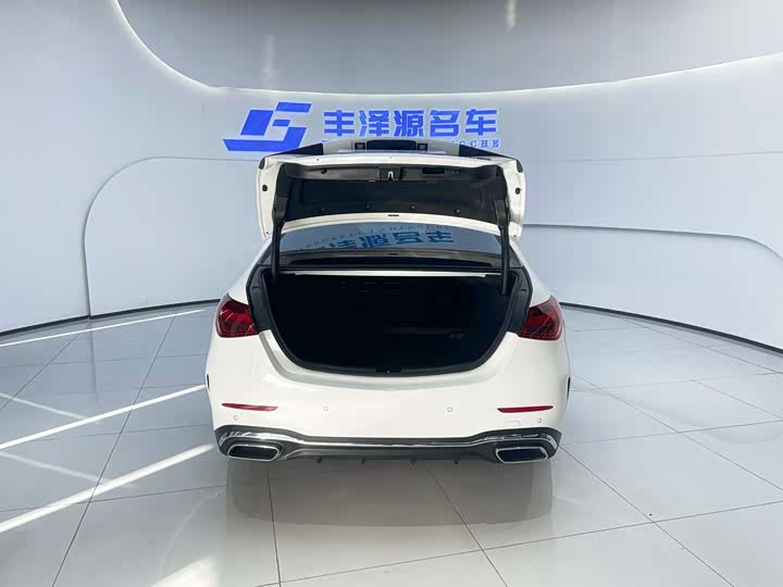 Фото 5 - Mercedes-Benz C-Class