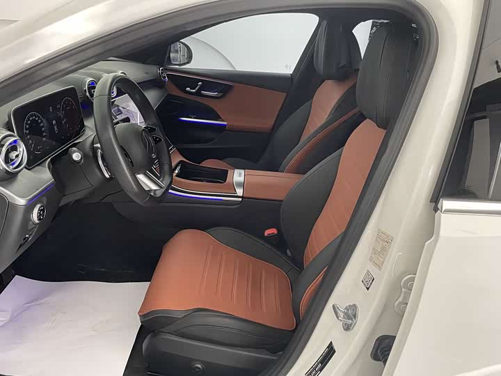 Фото 6 - Mercedes-Benz C-Class