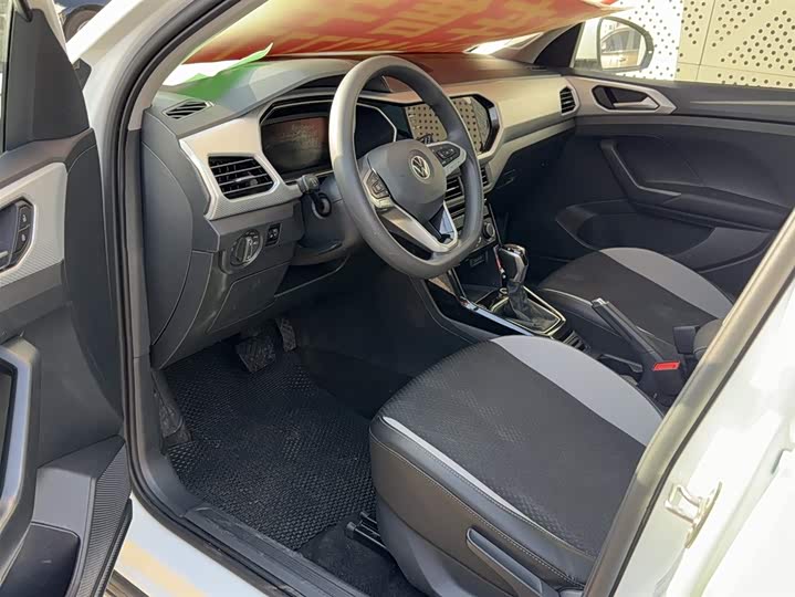 Фото 12 - Volkswagen Tacqua