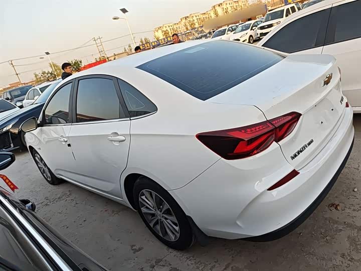 Фото 21 - Chevrolet Monza