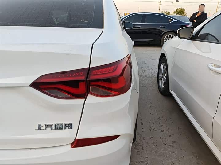 Фото 24 - Chevrolet Monza