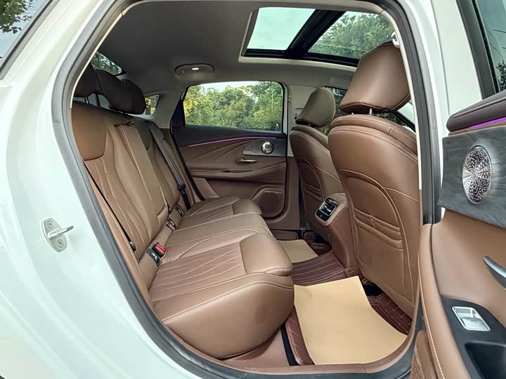 Фото 17 - Chery Arrizo 8