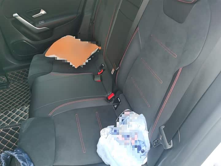 Фото 15 - Mercedes-Benz A-Class