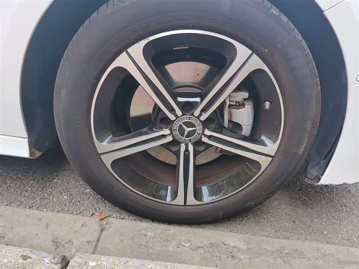 Фото 28 - Mercedes-Benz A-Class