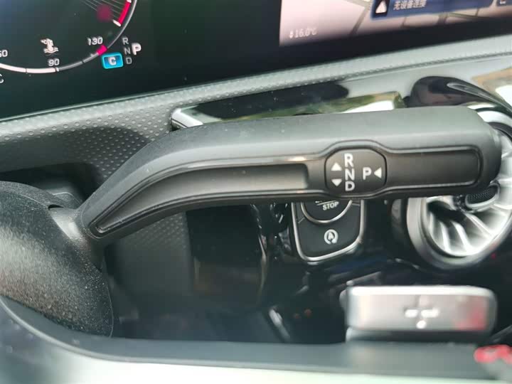 Фото 7 - Mercedes-Benz A-Class