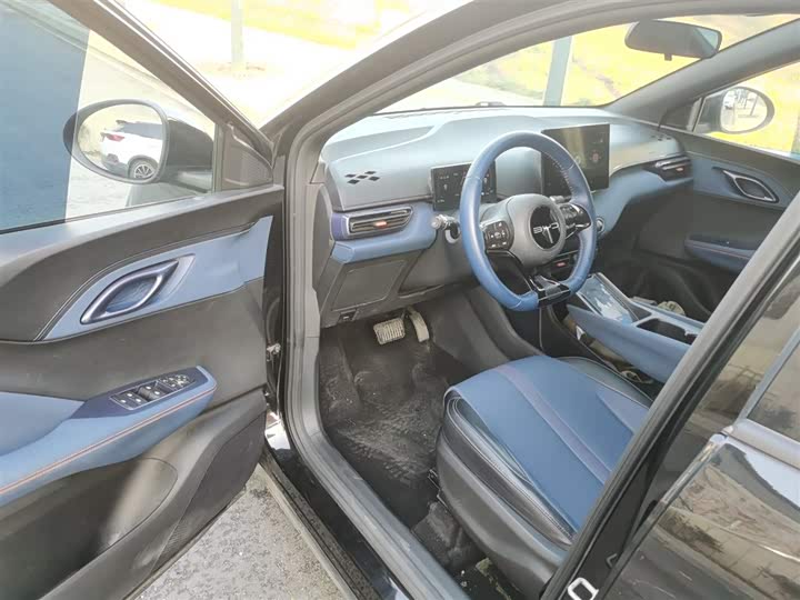 Фото 16 - BYD Seagull